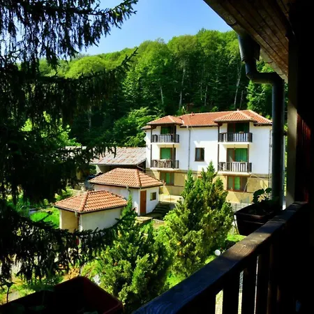 рибарникъ Hotel